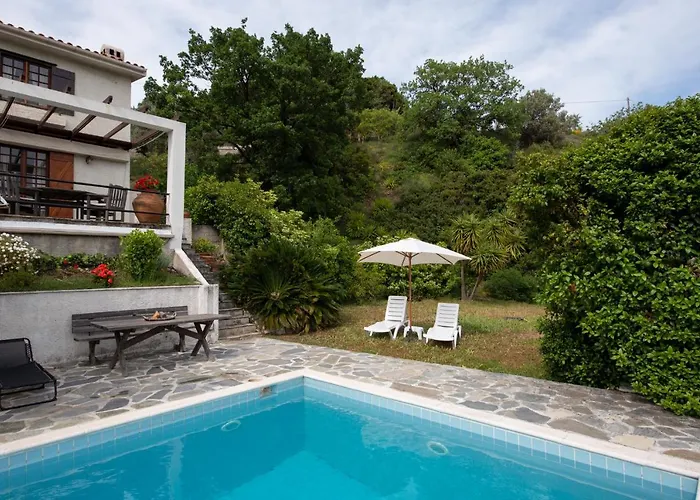 Villa Vera - Private For 8 Guests With Pool *